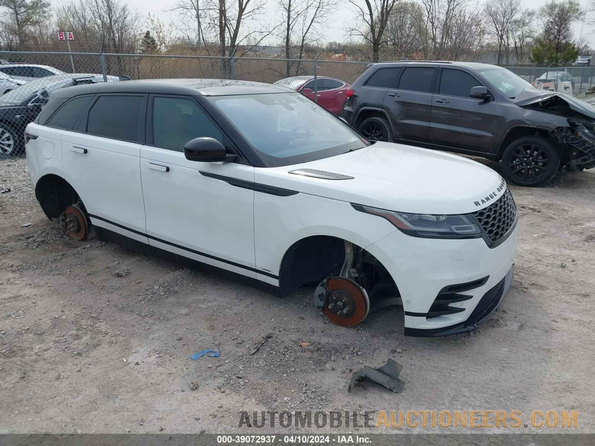 SALYM2RN9JA734836 LAND ROVER RANGE ROVER VELAR 2018