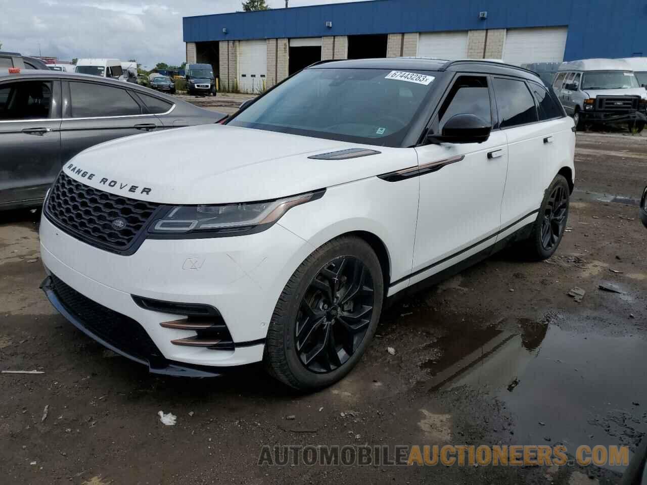 SALYM2RVXJA717589 LAND ROVER RANGEROVER 2018