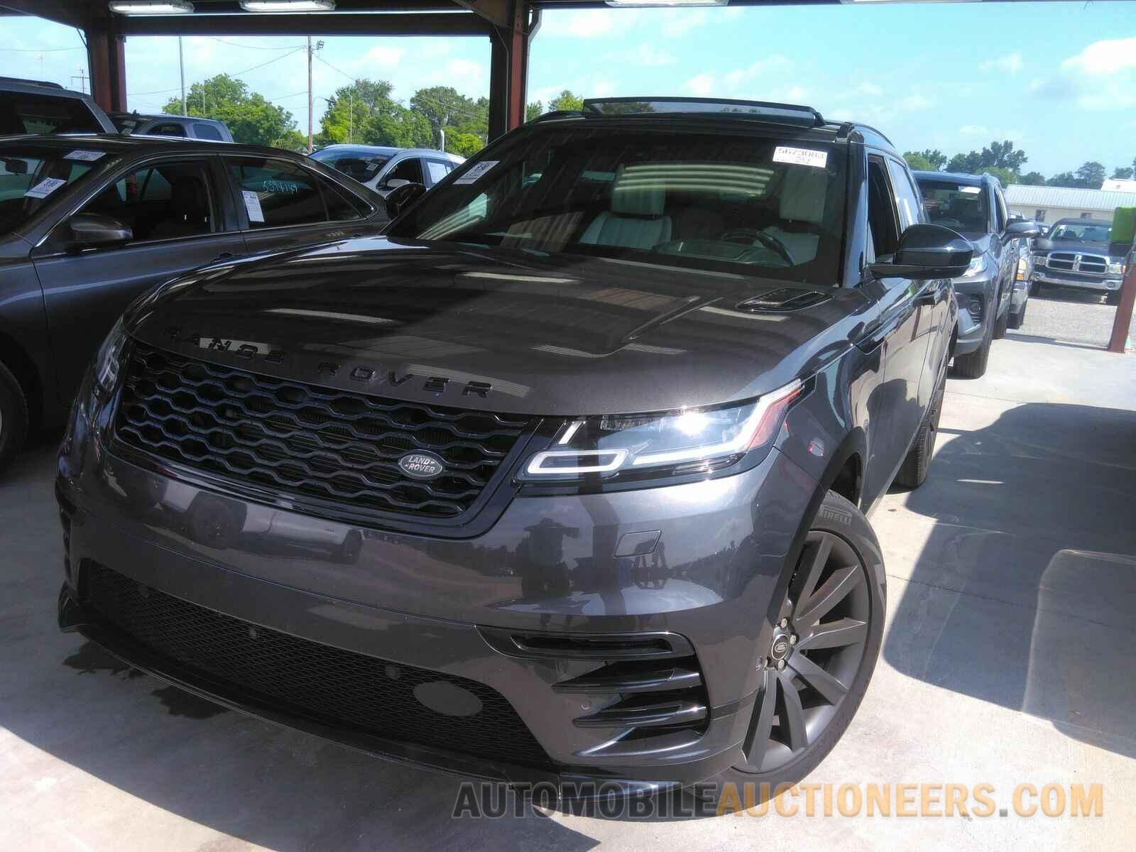 SALYM2RX7JA735629 Land Rover Range Rover Velar 2018