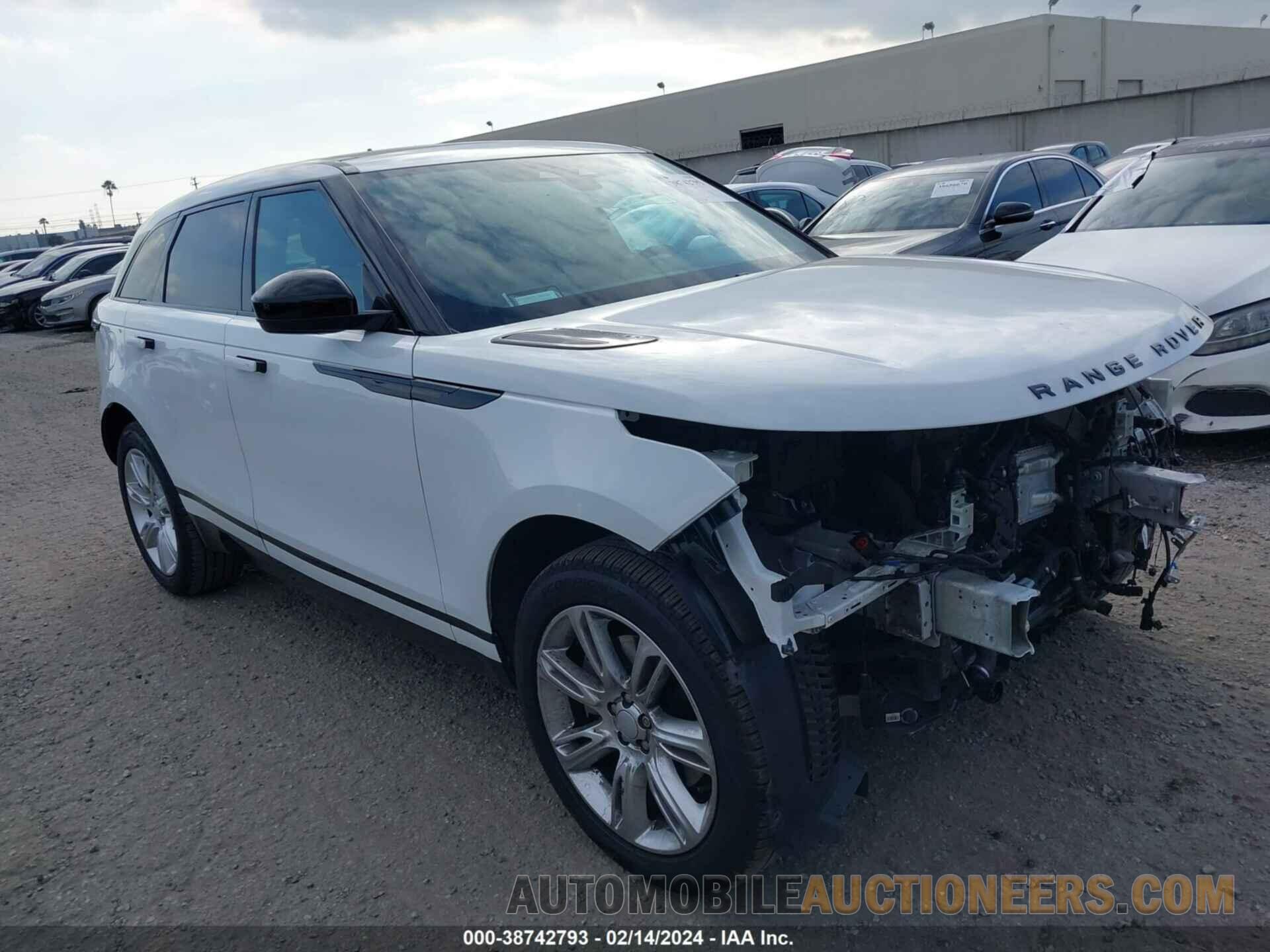 SALYT2EX9PA359744 LAND ROVER RANGE ROVER VELAR 2023