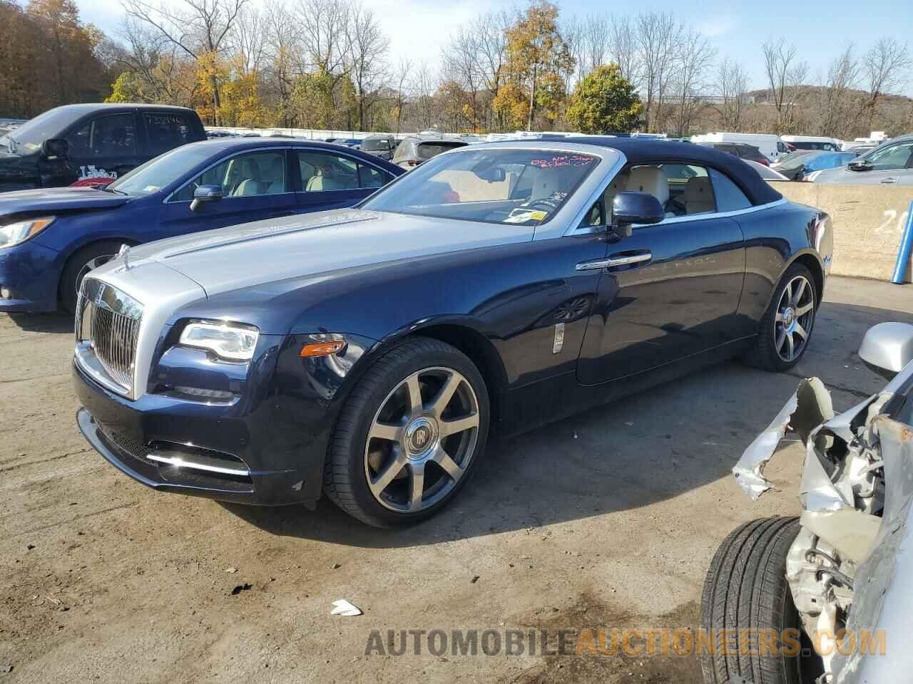 SCA666D56HU107017 ROLLS-ROYCE DAWN 2017