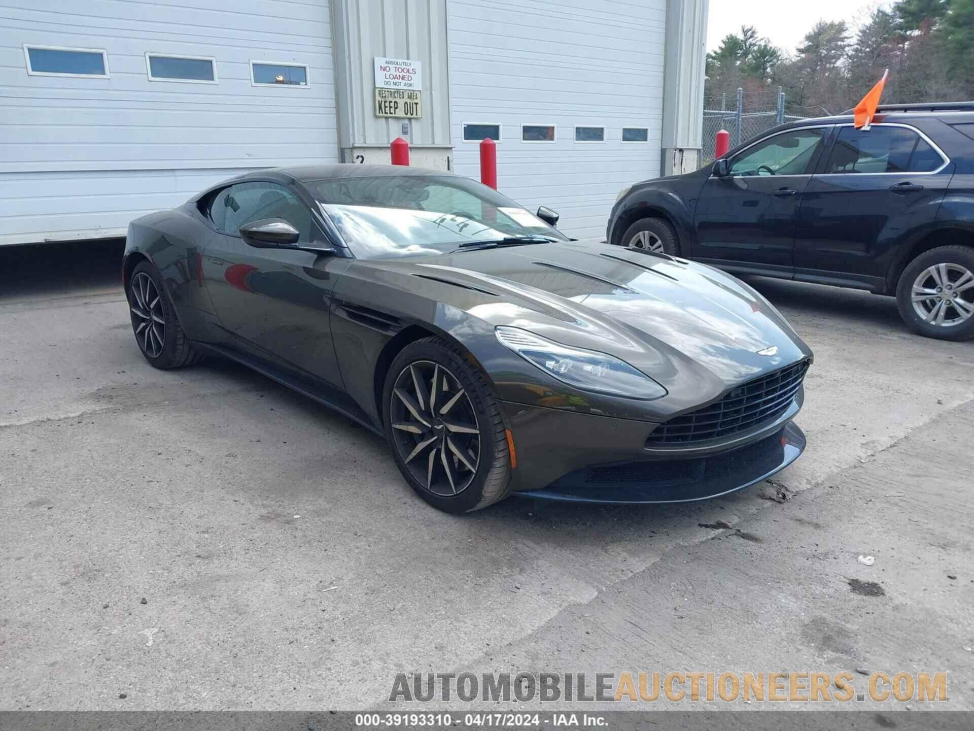 SCFRMFAV7HGL02768 ASTON MARTIN DB11 2017