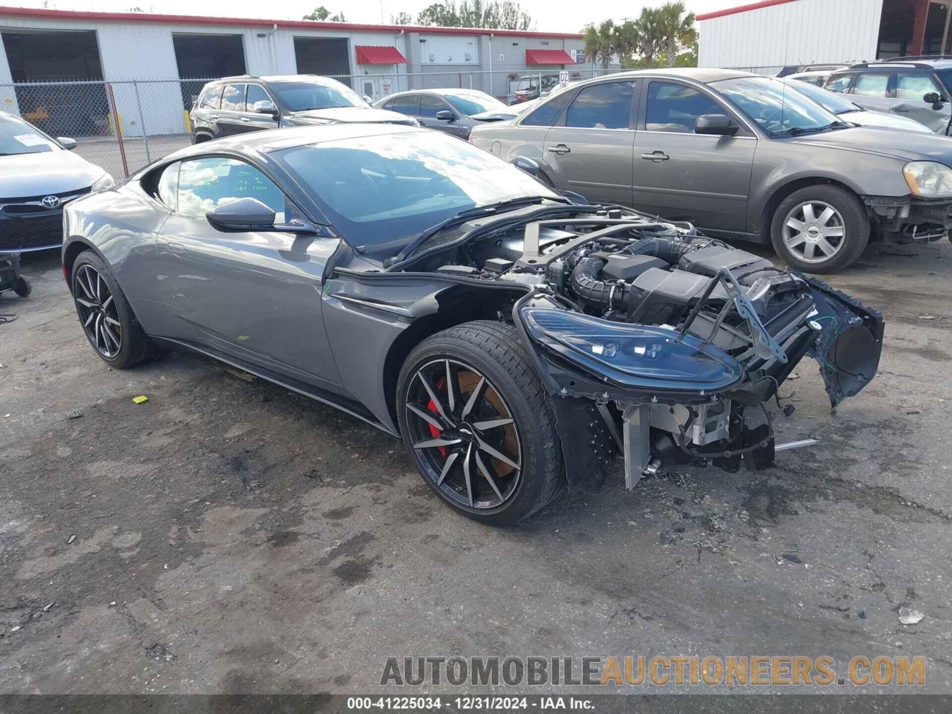 SCFRMFAW5LGL09977 ASTON MARTIN DB11 2020