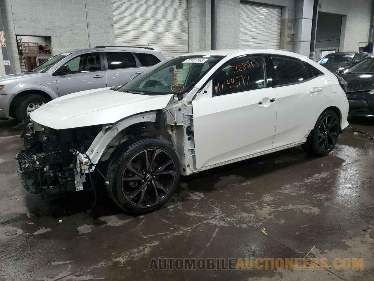 SHHFK7G42JU226872 HONDA CIVIC 2018