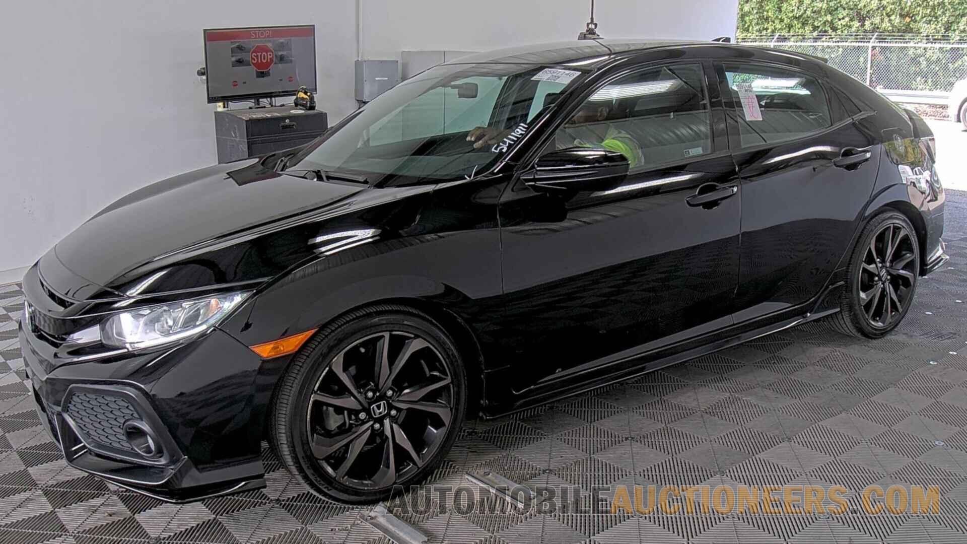 SHHFK7H47JU237784 Honda Civic Hatchback 2018