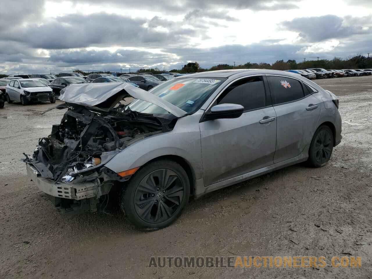 SHHFK7H58JU209825 HONDA CIVIC 2018