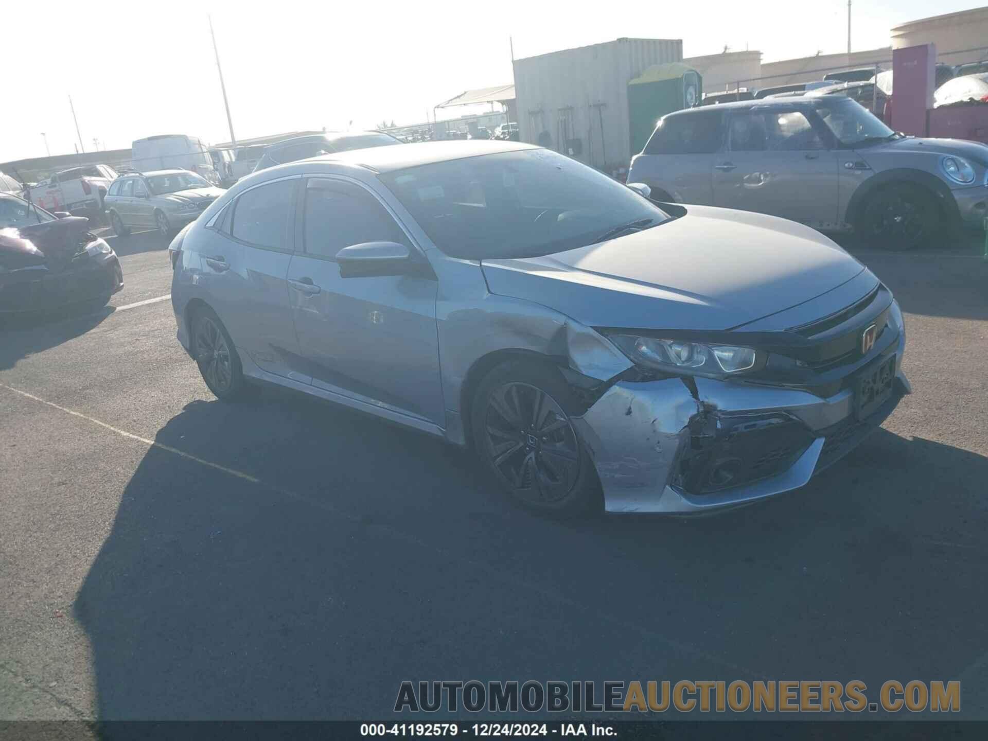 SHHFK7H5XHU221856 HONDA CIVIC 2017