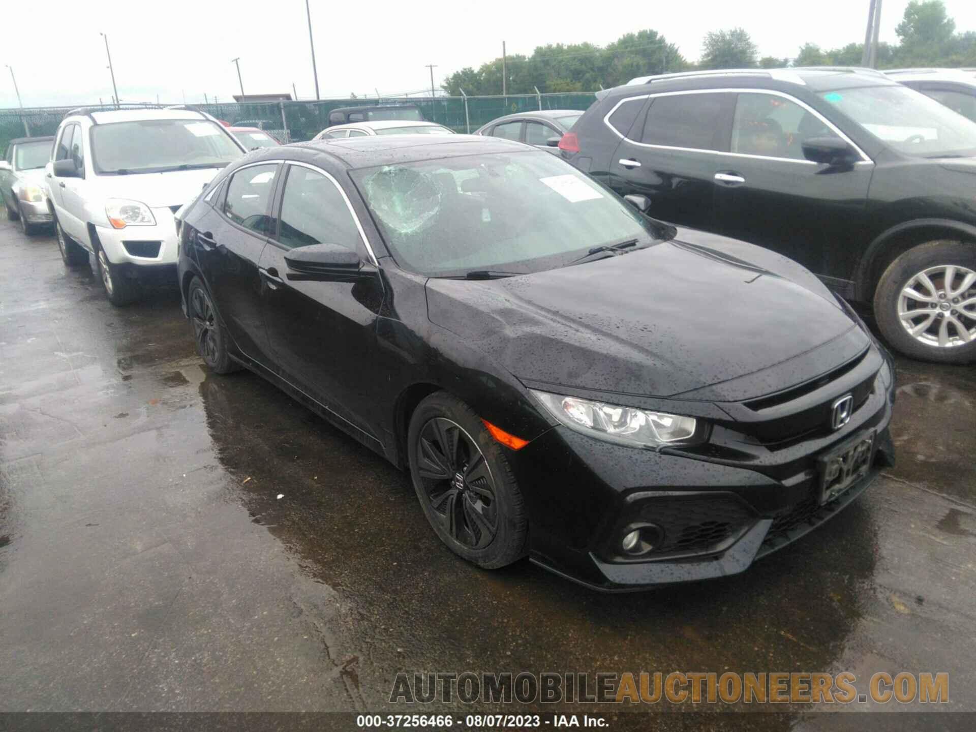 SHHFK7H5XJU214573 HONDA CIVIC HATCHBACK 2018