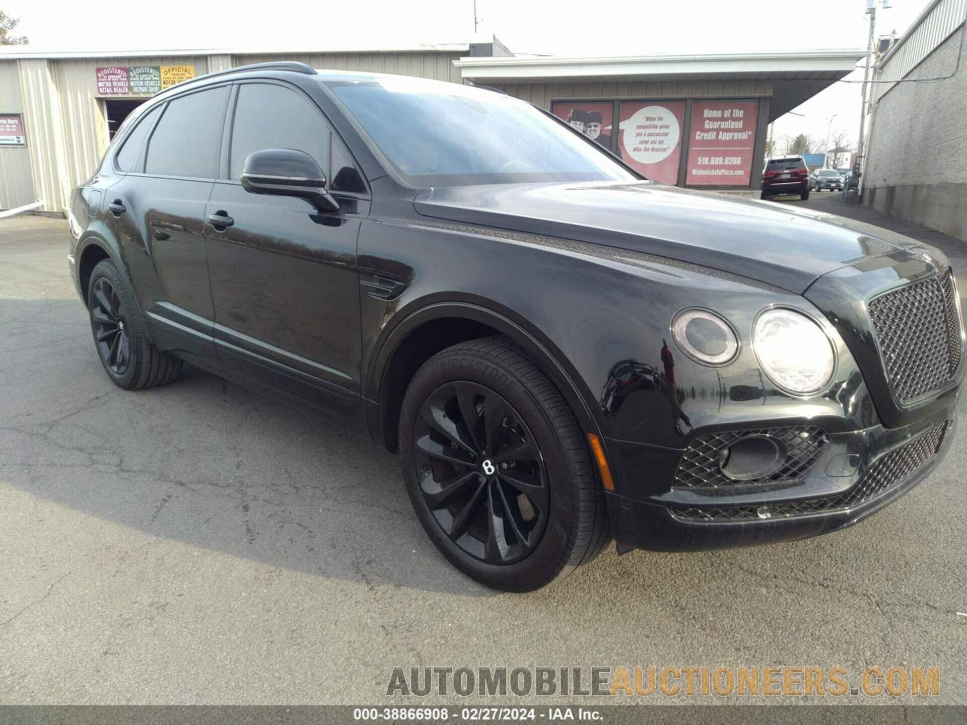 SJAAC2ZV0HC013137 BENTLEY BENTAYGA 2017