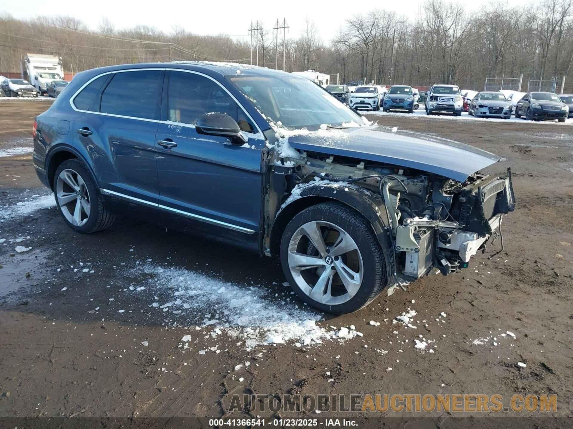 SJAAC2ZV2JC022640 BENTLEY BENTAYGA 2018