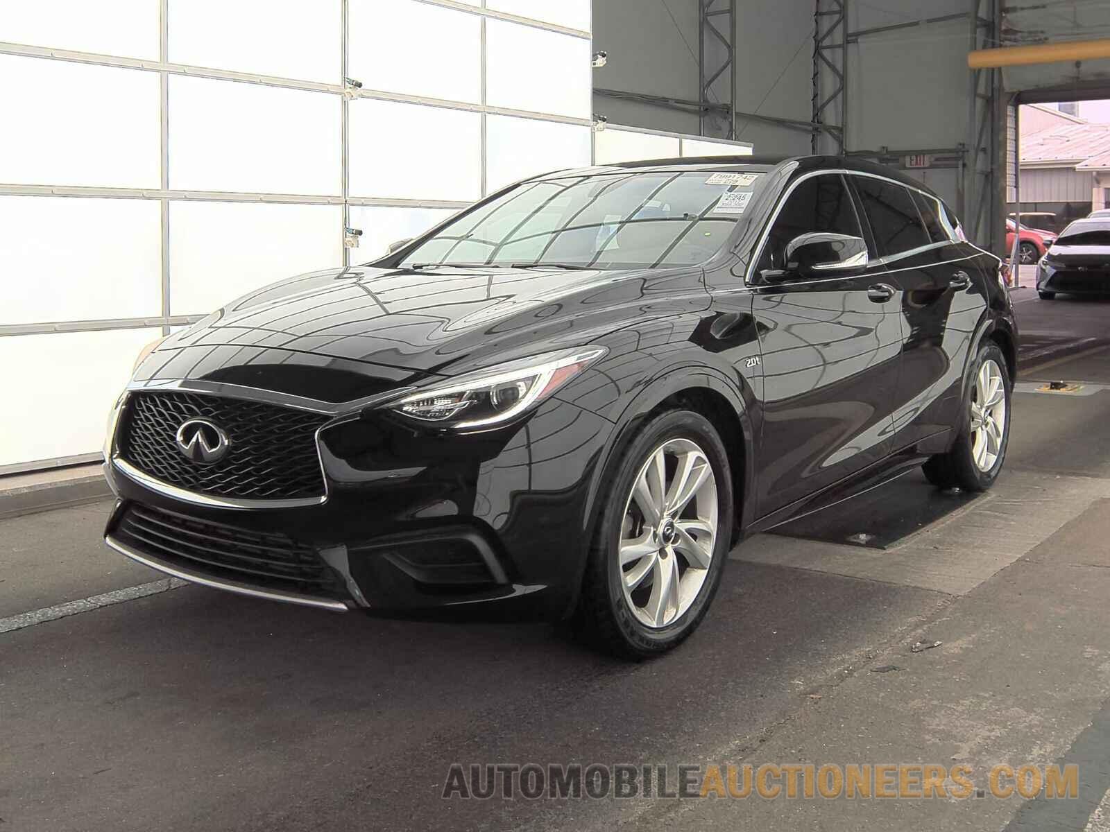 SJKCH5CP0HA023096 INFINITI QX30 2017