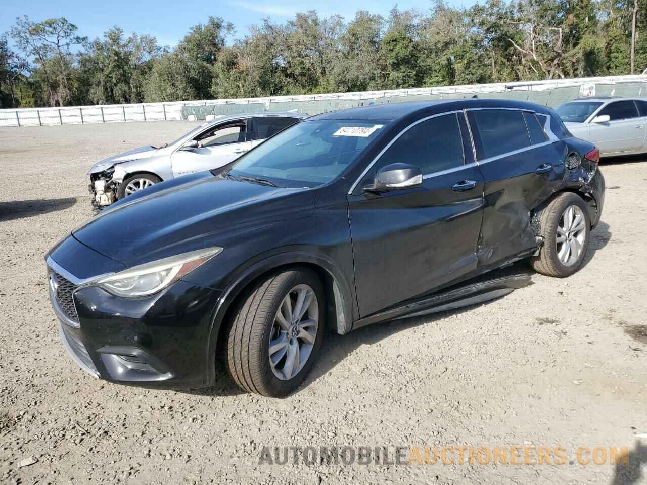 SJKCH5CP7JA053928 INFINITI QX30 2018