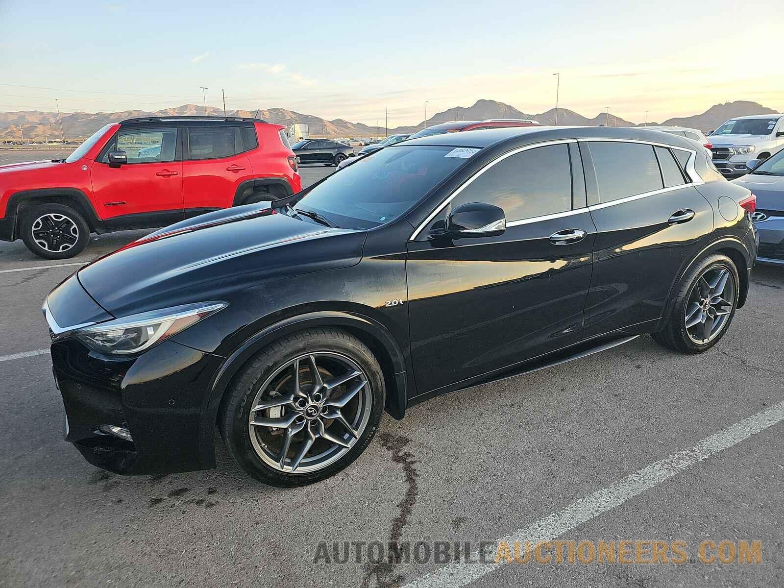 SJKCH5CPXHA023008 INFINITI QX30 2017