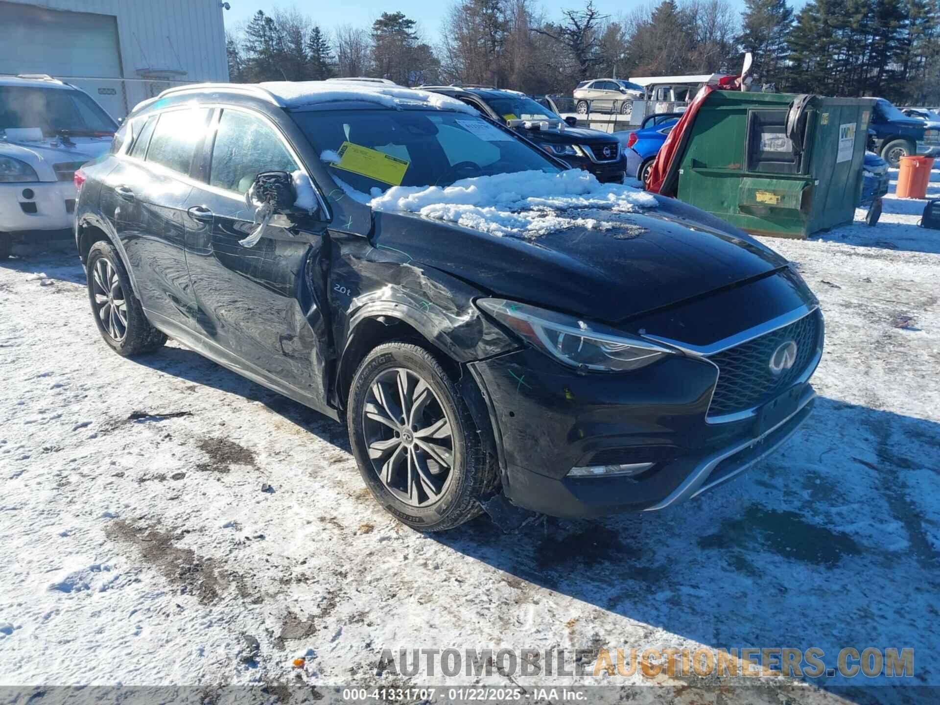 SJKCH5CR0JA045929 INFINITI QX30 2018