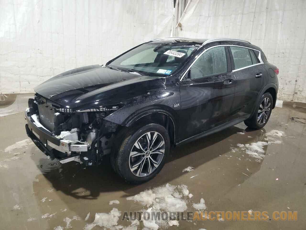 SJKCH5CR2JA002144 INFINITI QX30 2018