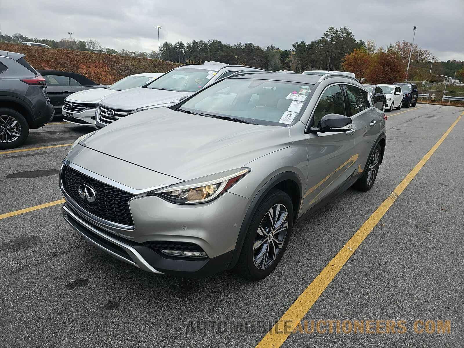 SJKCH5CR5HA024228 INFINITI QX30 2017