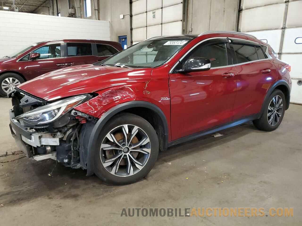 SJKCH5CR5HA039859 INFINITI QX30 2017