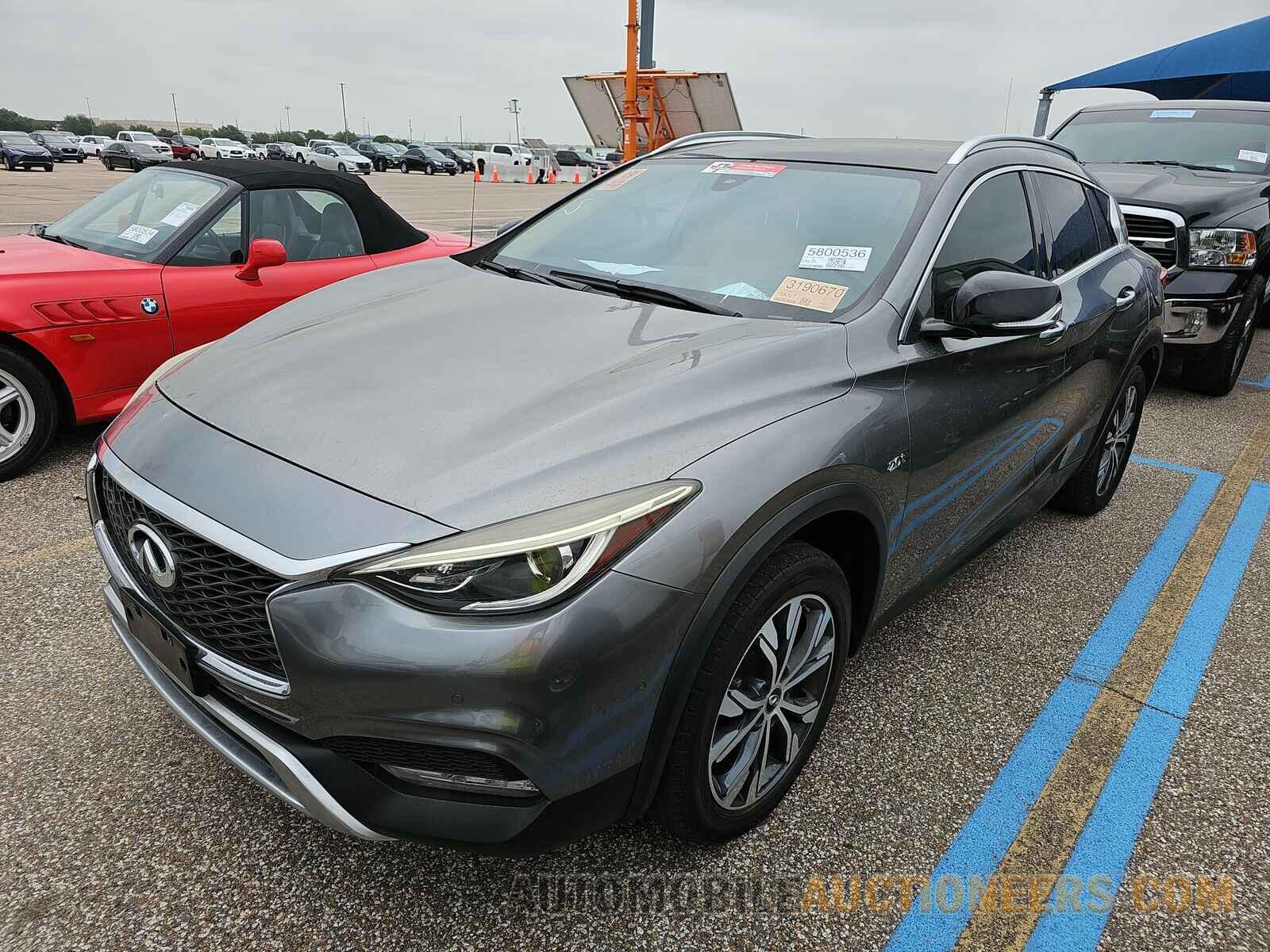 SJKCH5CRXHA018926 INFINITI QX30 2017