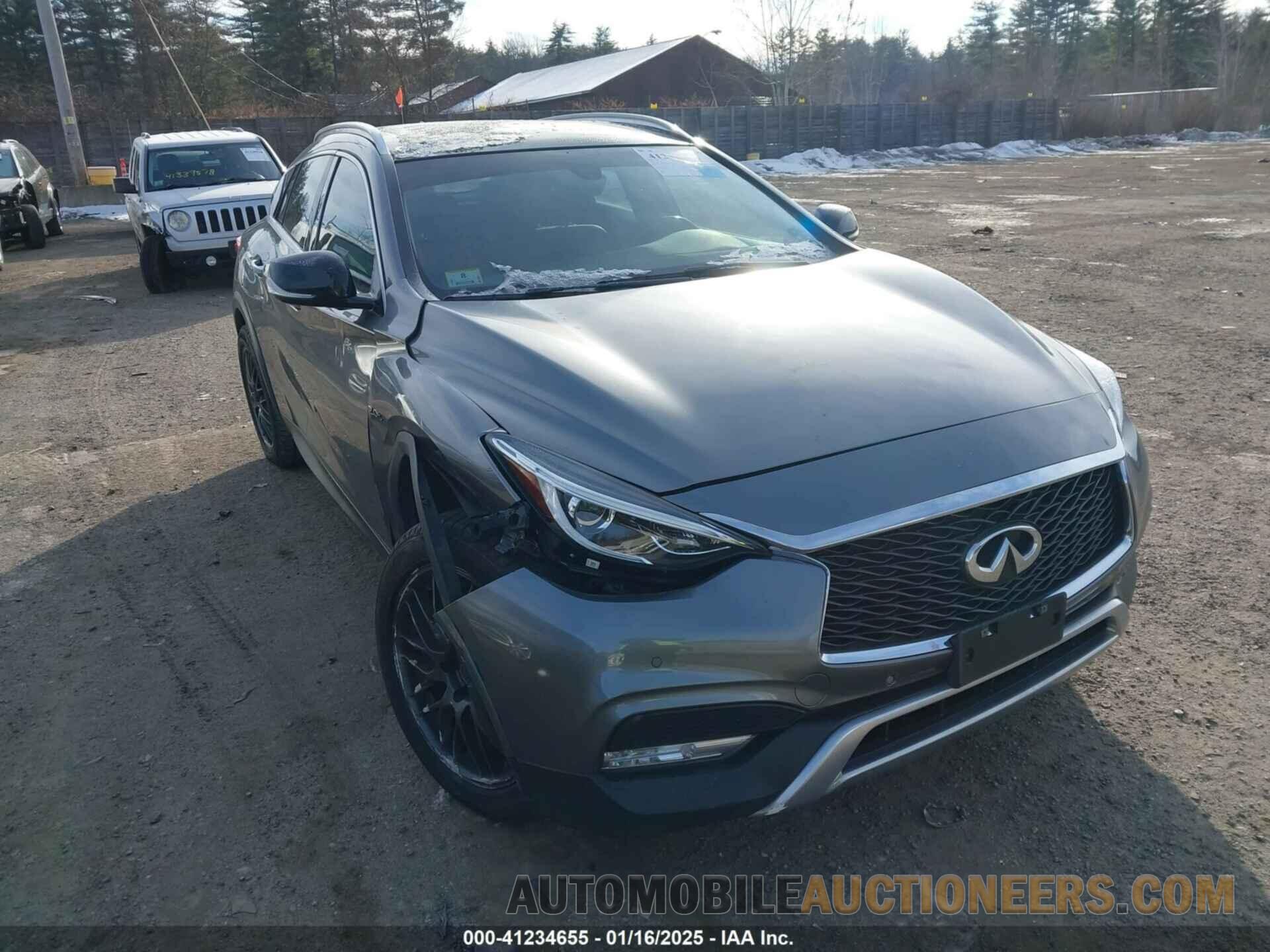 SJKCH5CRXHA022068 INFINITI QX30 2017