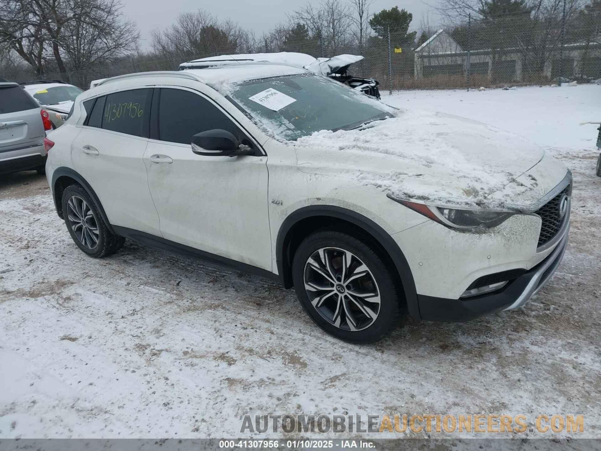 SJKCH5CRXHA030509 INFINITI QX30 2017