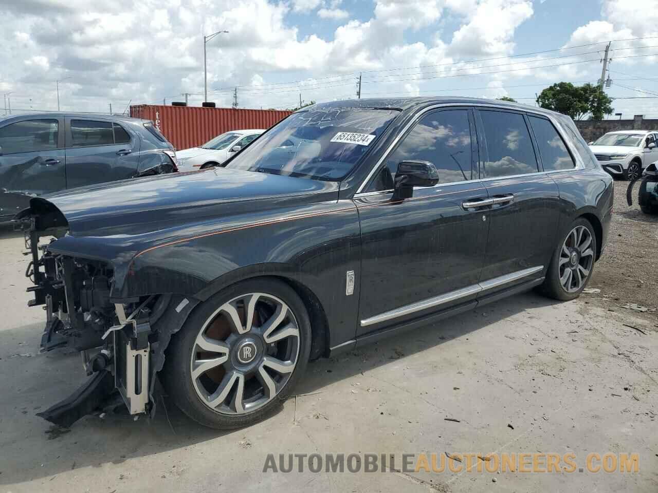 SLA689X51KU113872 ROLLS-ROYCE CULLINAN 2019