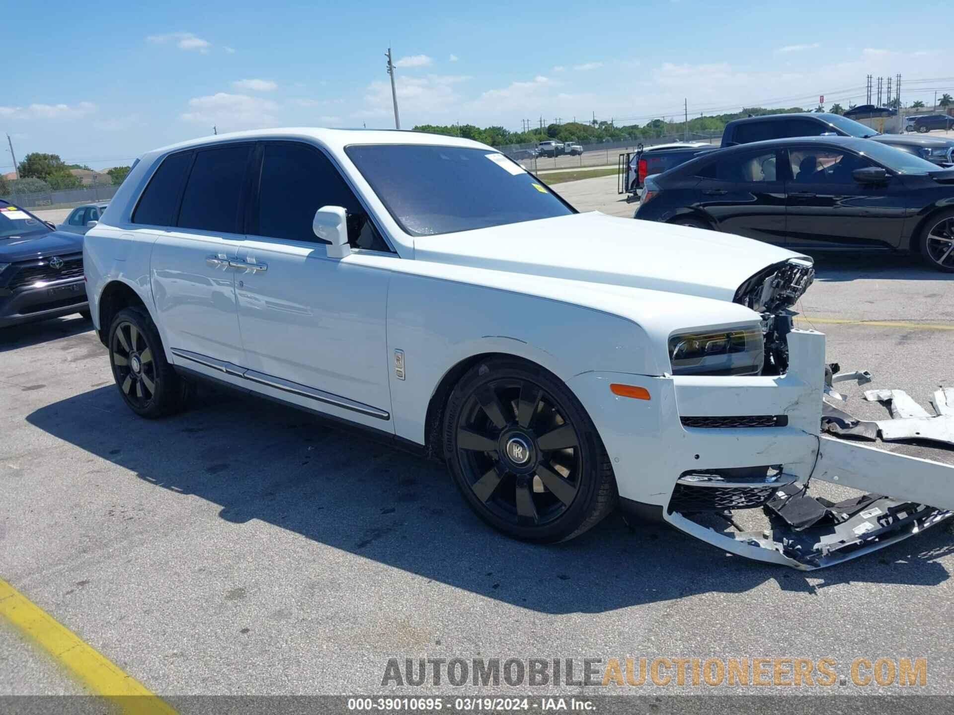 SLA689X57KU114265 ROLLS-ROYCE CULLINAN 2019