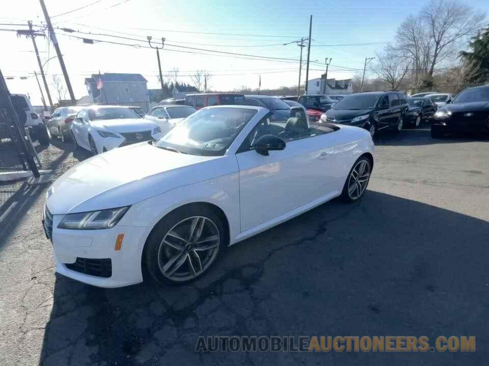 TRUT5CFVXH1004135 Audi TT Roadster 2017