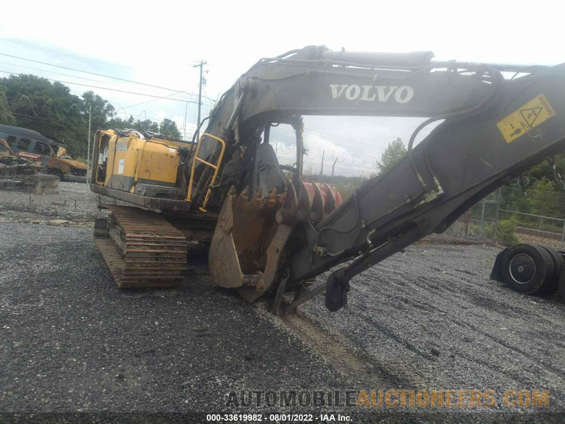 UCEC140EE00310075 VOLVO EXCAVATOR 2015