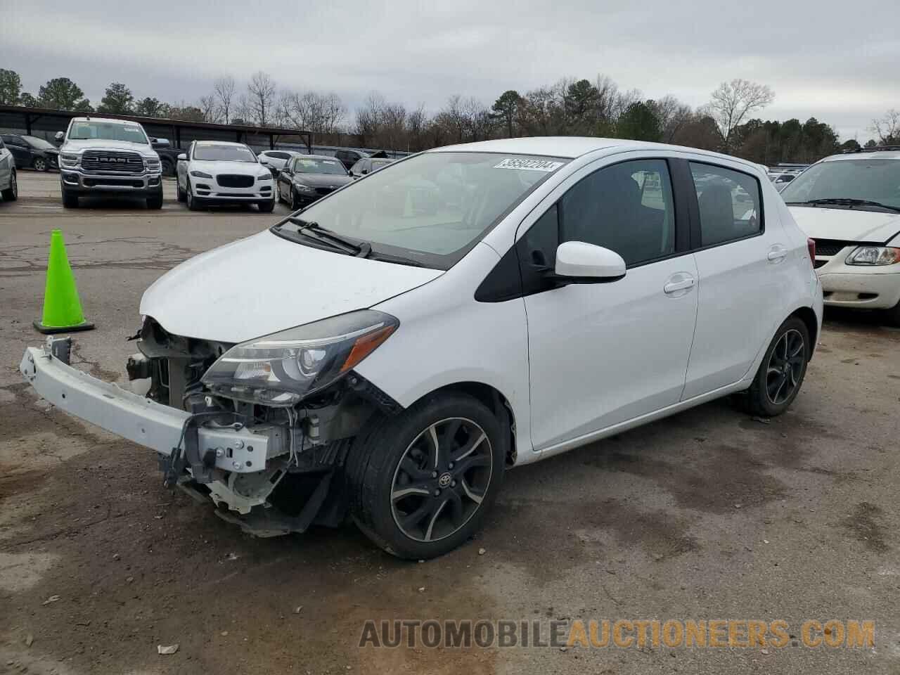 VNKKTUD31FA031103 TOYOTA YARIS 2015