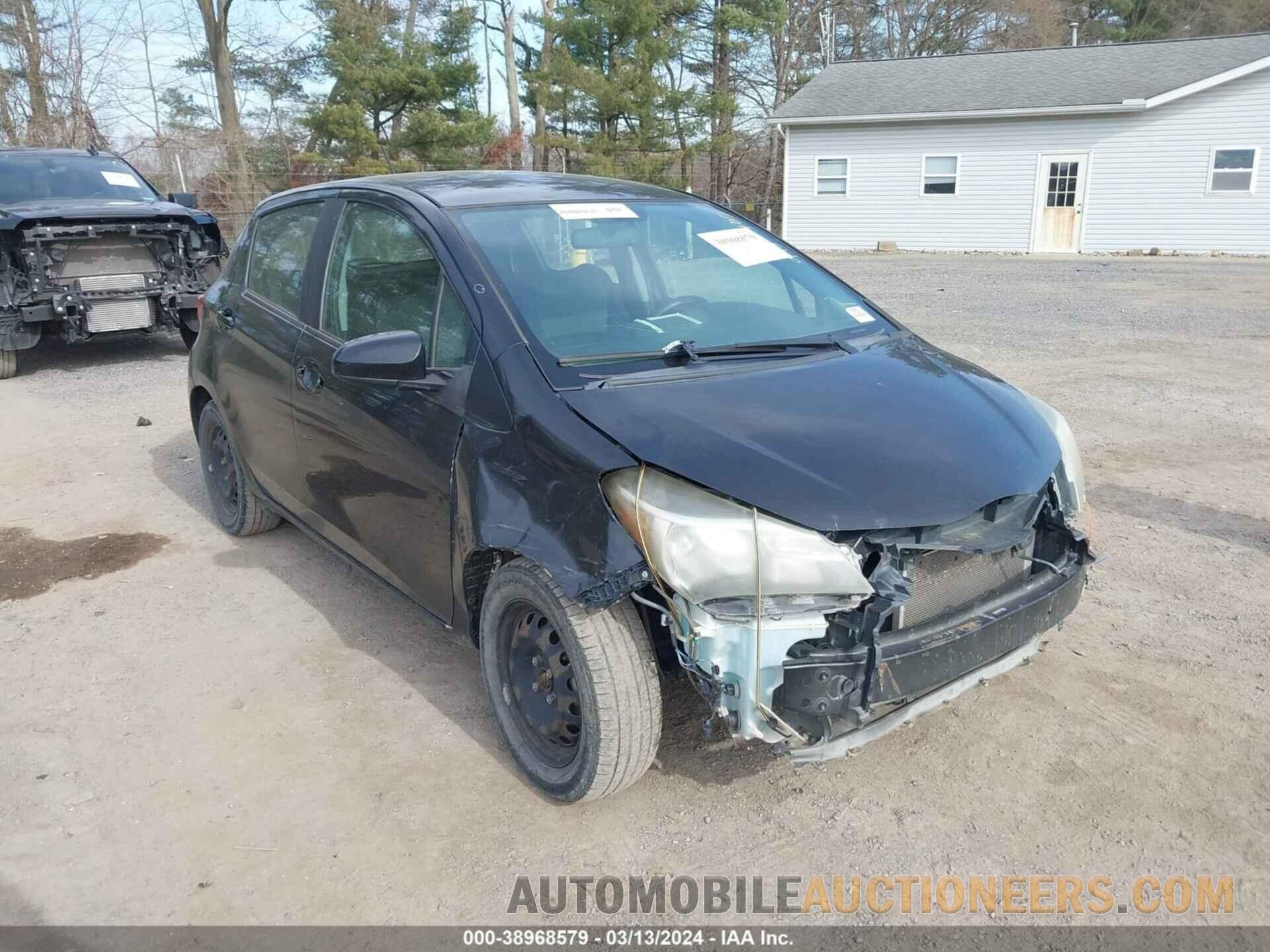 VNKKTUD31FA034275 TOYOTA YARIS 2015