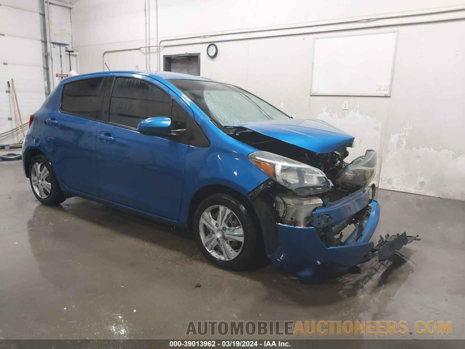 VNKKTUD32FA047195 TOYOTA YARIS 2015