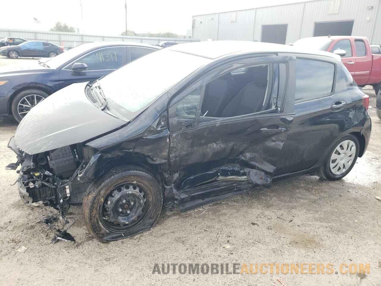 VNKKTUD33HA077891 TOYOTA YARIS 2017