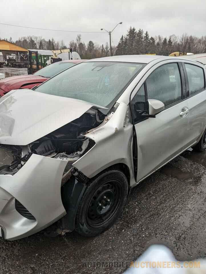 VNKKTUD34HA072599 TOYOTA YARIS 2017