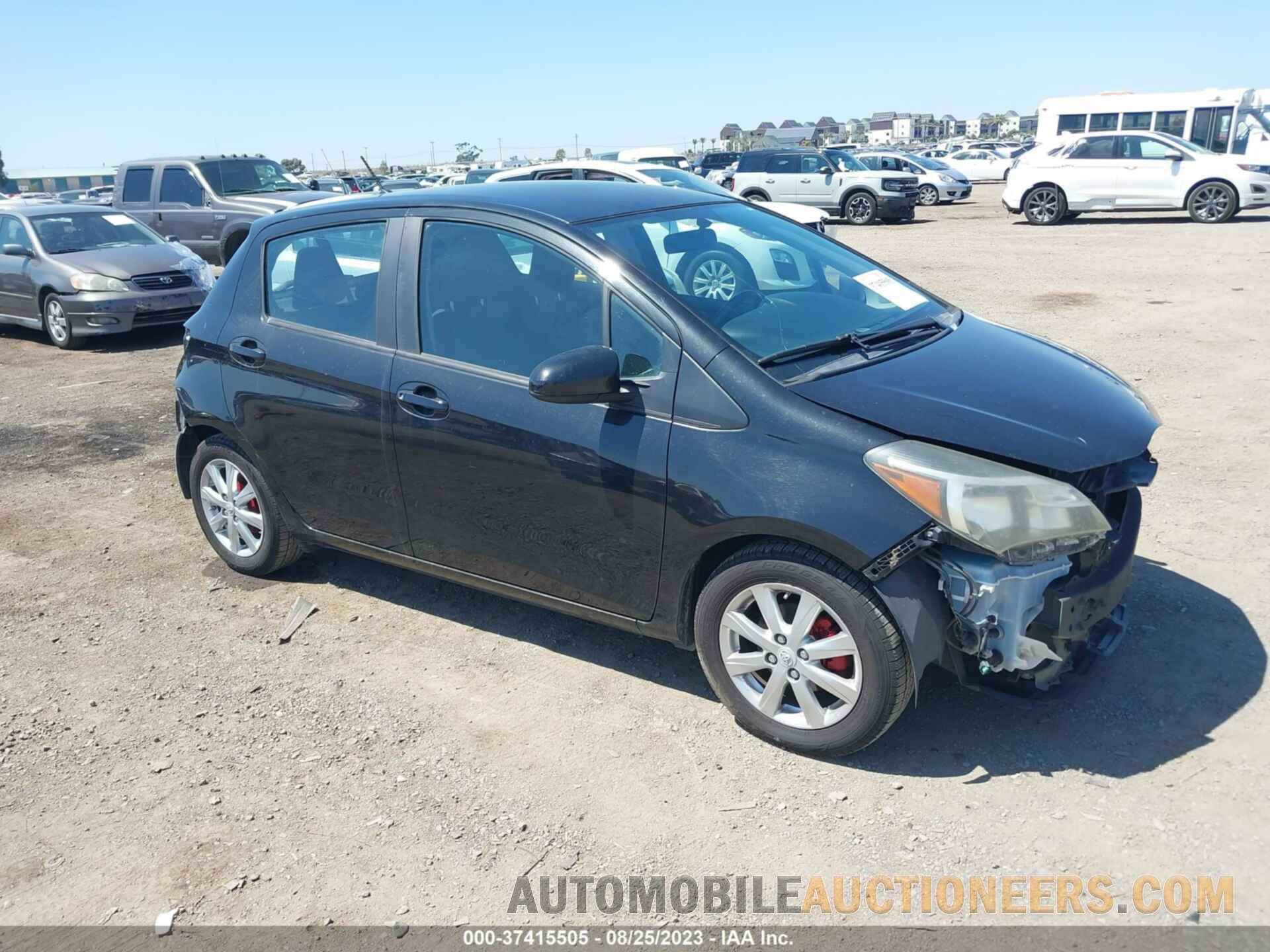 VNKKTUD35FA021061 TOYOTA YARIS 2015