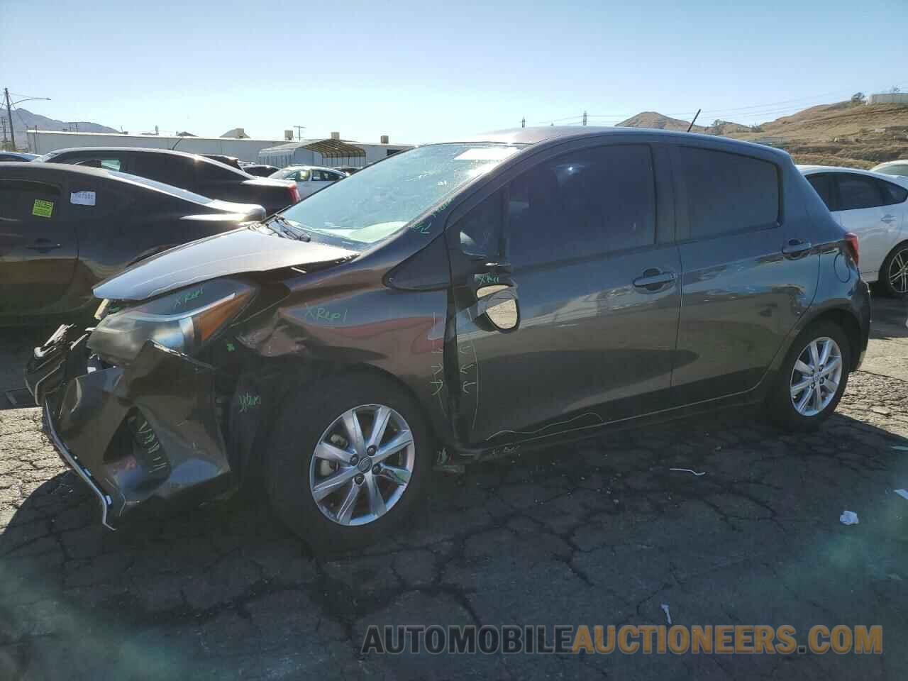 VNKKTUD38FA015836 TOYOTA YARIS 2015