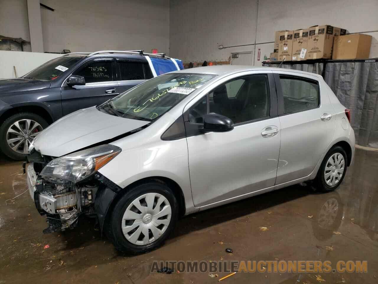 VNKKTUD38GA065704 TOYOTA YARIS 2016