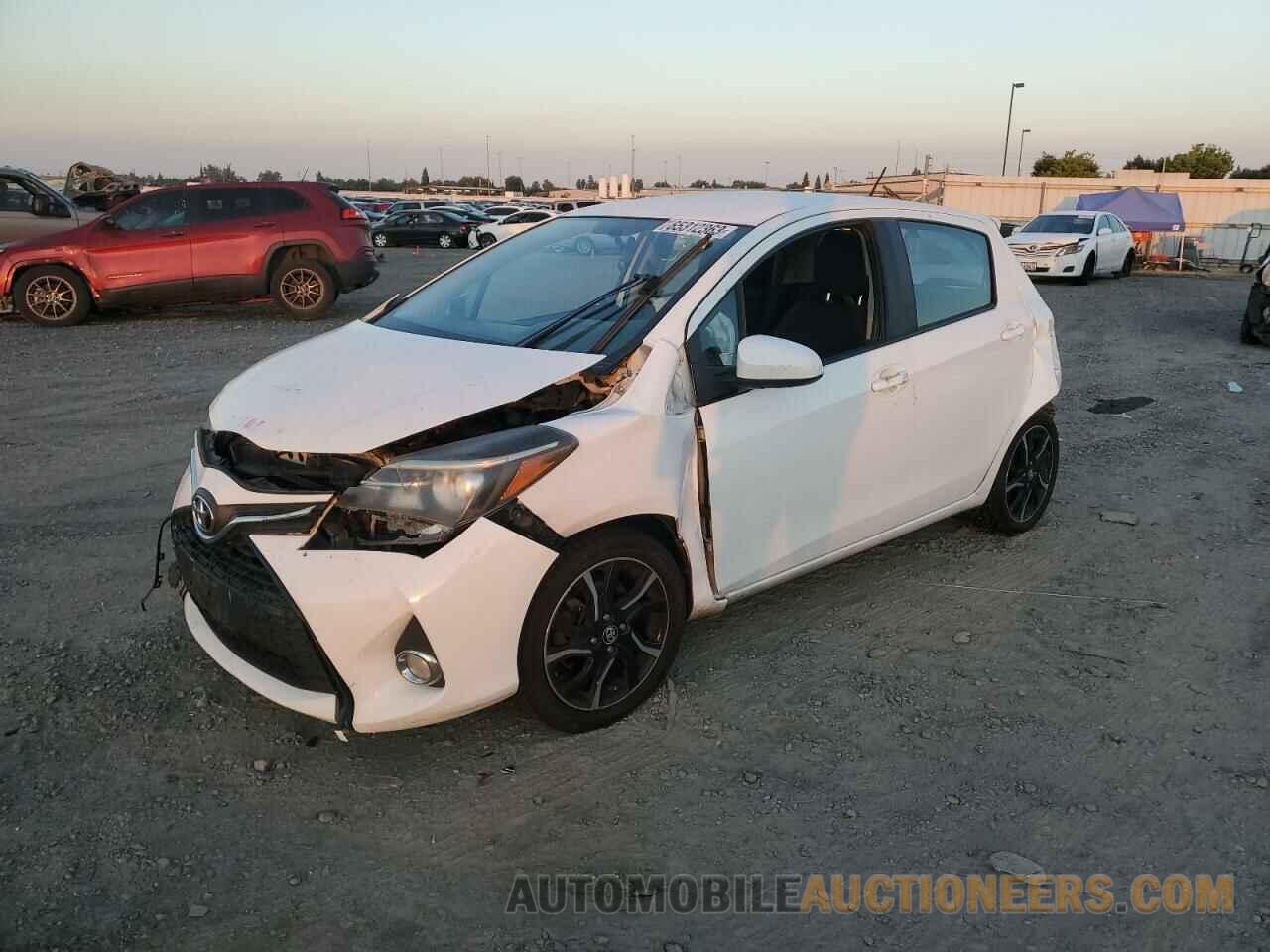 VNKKTUD39FA017398 TOYOTA YARIS 2015