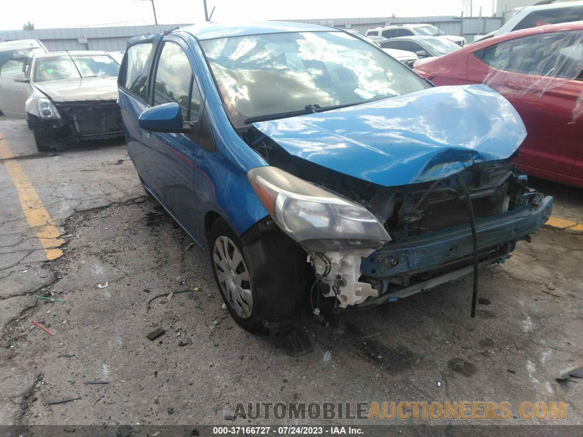 VNKKTUD3XFA039135 TOYOTA YARIS 2015