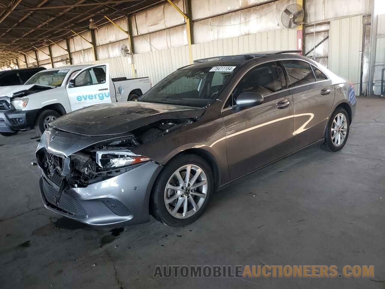 W1K3G4EB5LW043749 MERCEDES-BENZ A-CLASS 2020