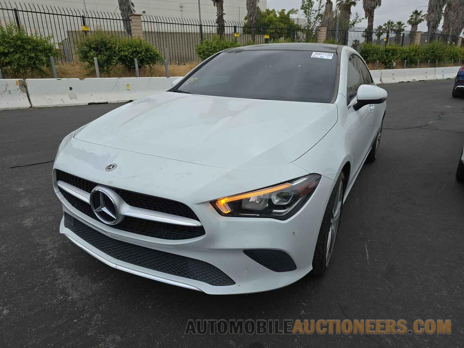 W1K5J4GB1MN186261 Mercedes-Benz CLA 2021