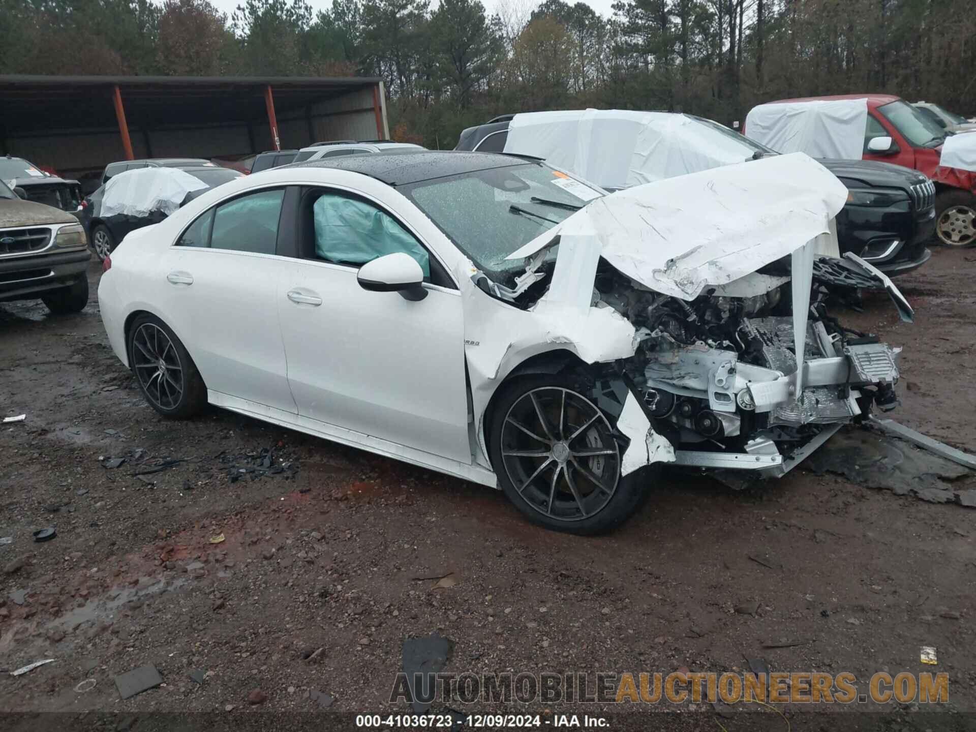 W1K5J5BB5SN513576 MERCEDES-BENZ AMG CLA 35 2025