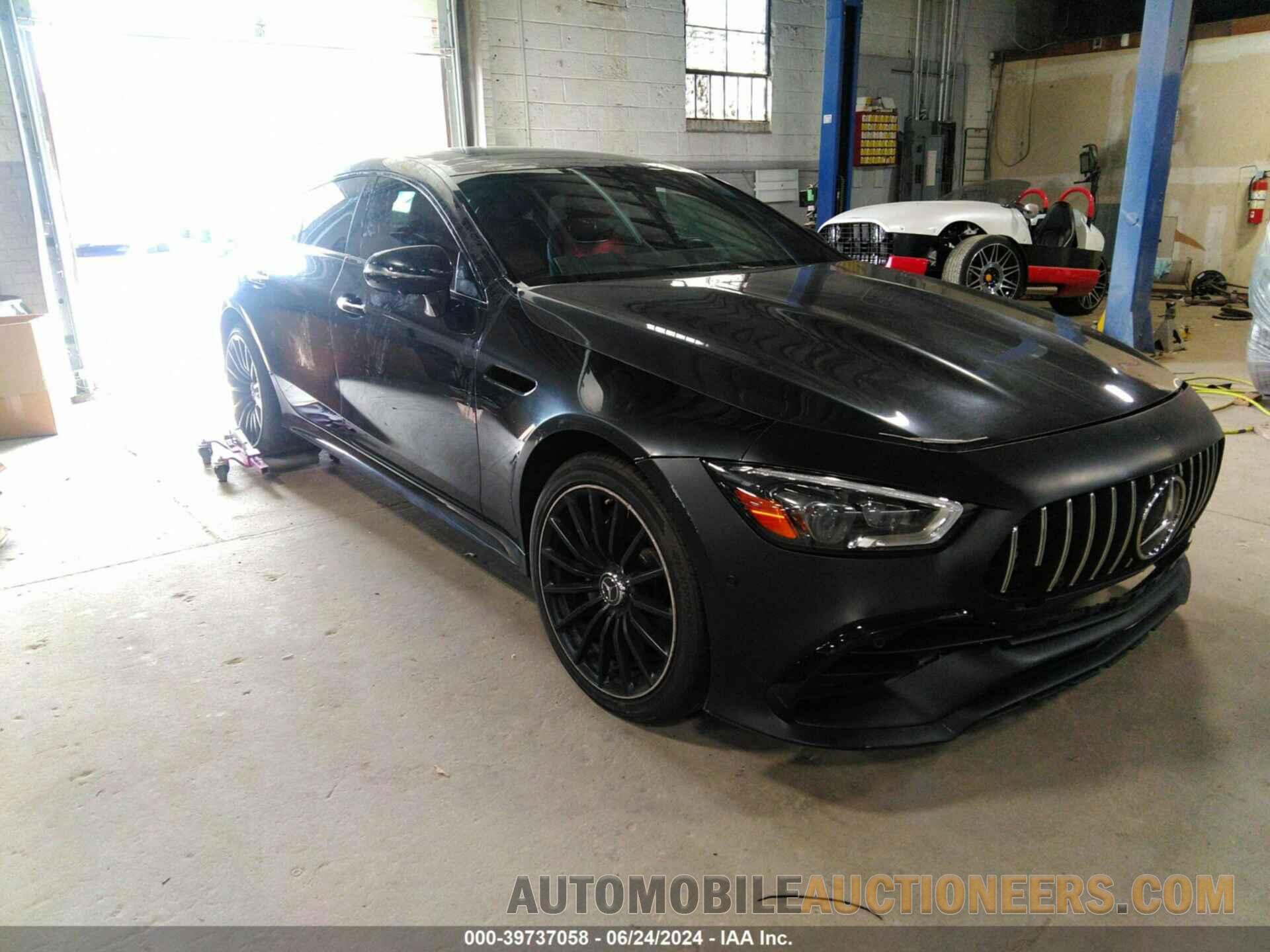 W1K7X5KB7MA041799 MERCEDES-BENZ AMG GT 2021