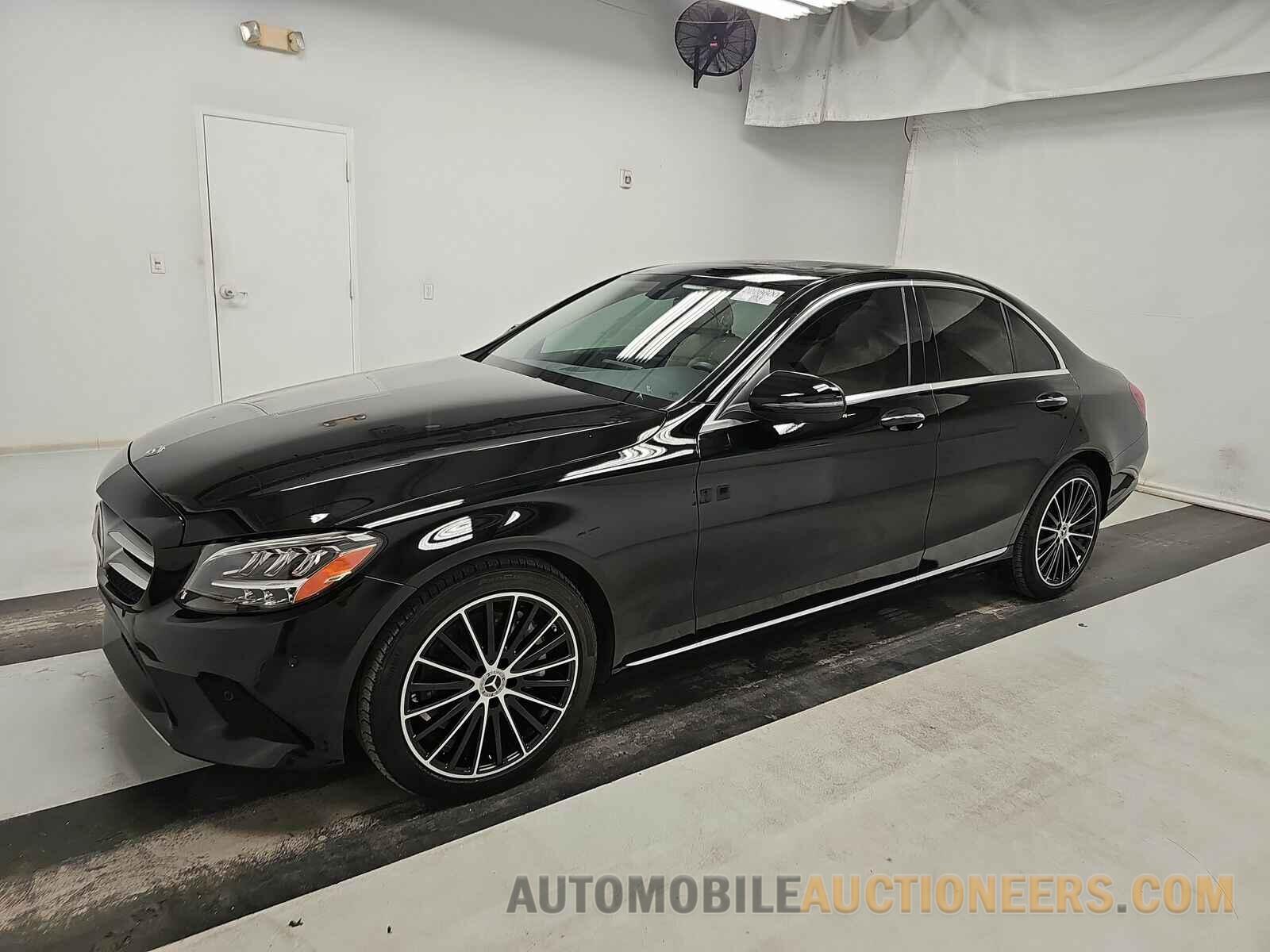 W1KWF8DB1MR613903 Mercedes-Benz C 3 2021