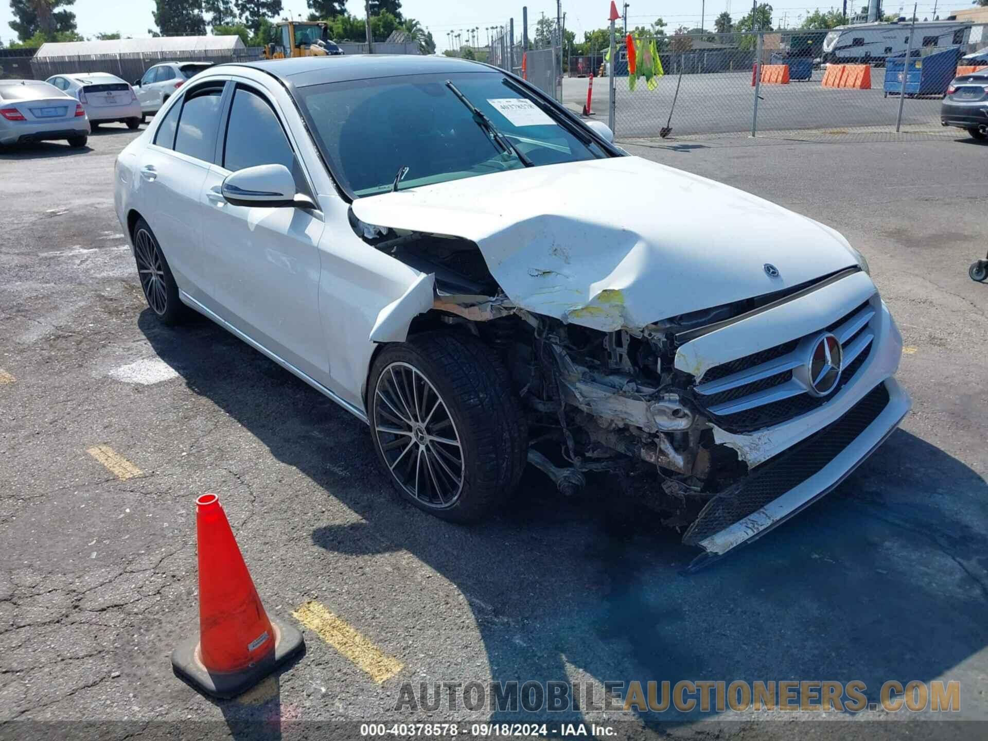 W1KWF8DB2MR613652 MERCEDES-BENZ C 300 2021