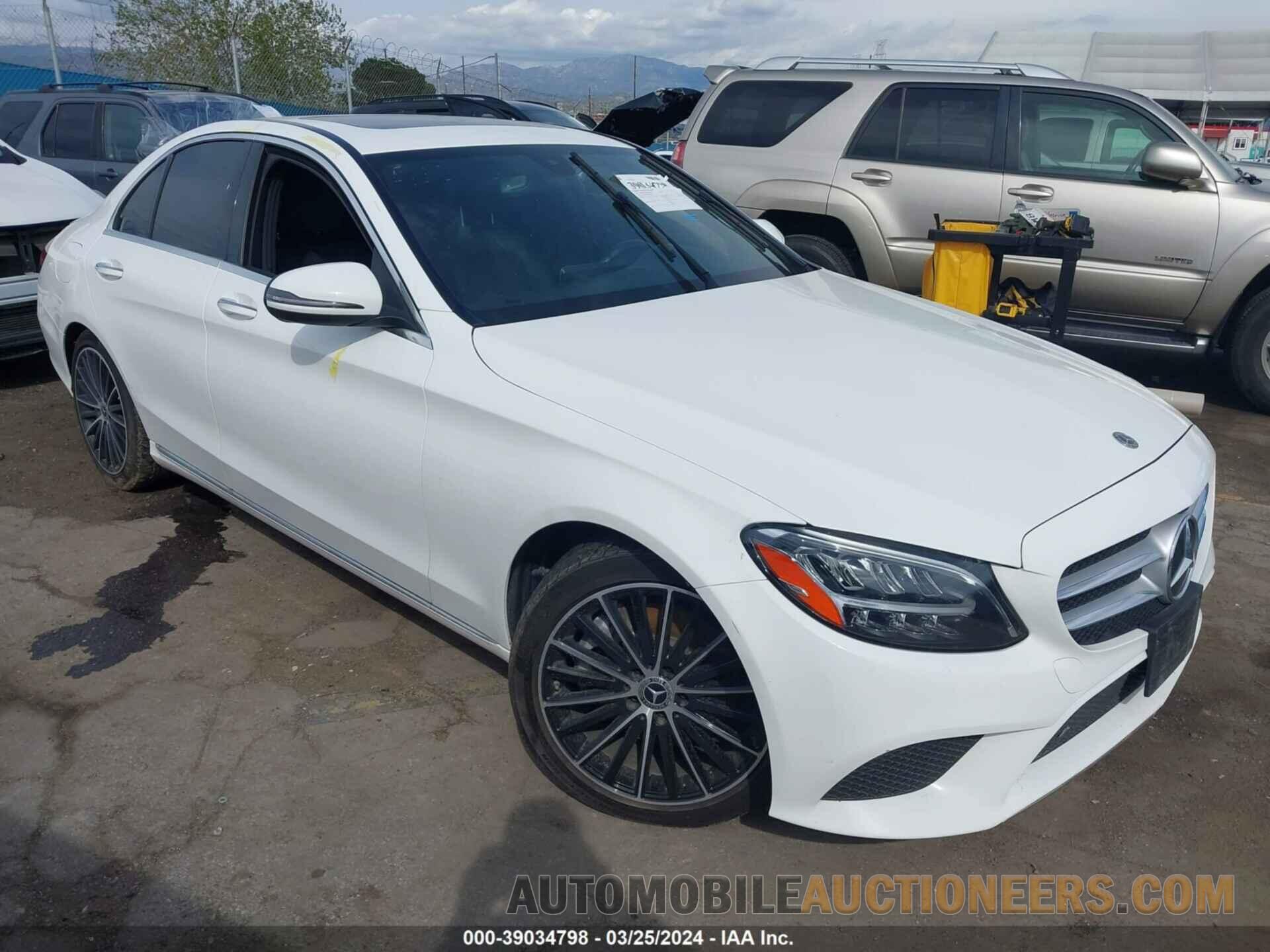 W1KWF8DB4MR635605 MERCEDES-BENZ C 300 2021