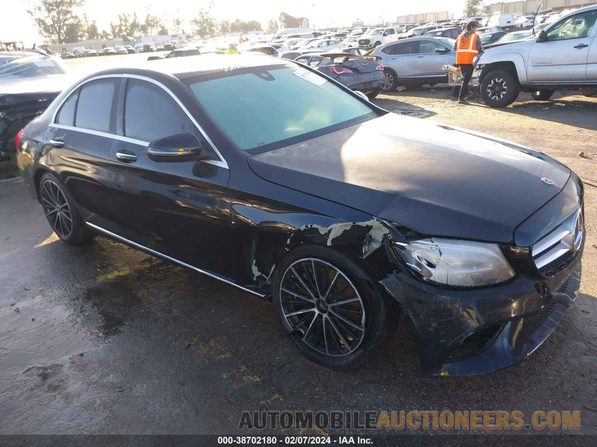 W1KWF8DB5LR590205 MERCEDES-BENZ C 300 2020