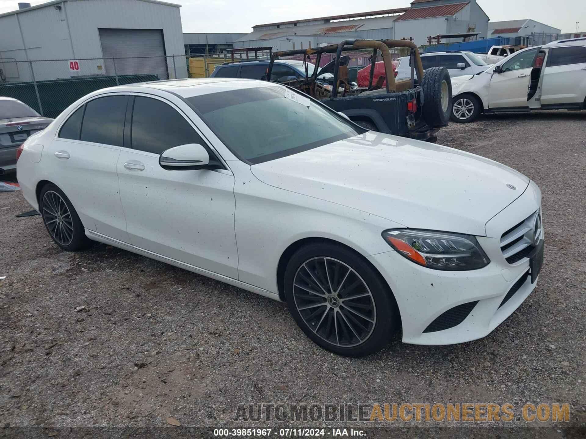 W1KWF8DB5MR650002 MERCEDES-BENZ C 300 2021