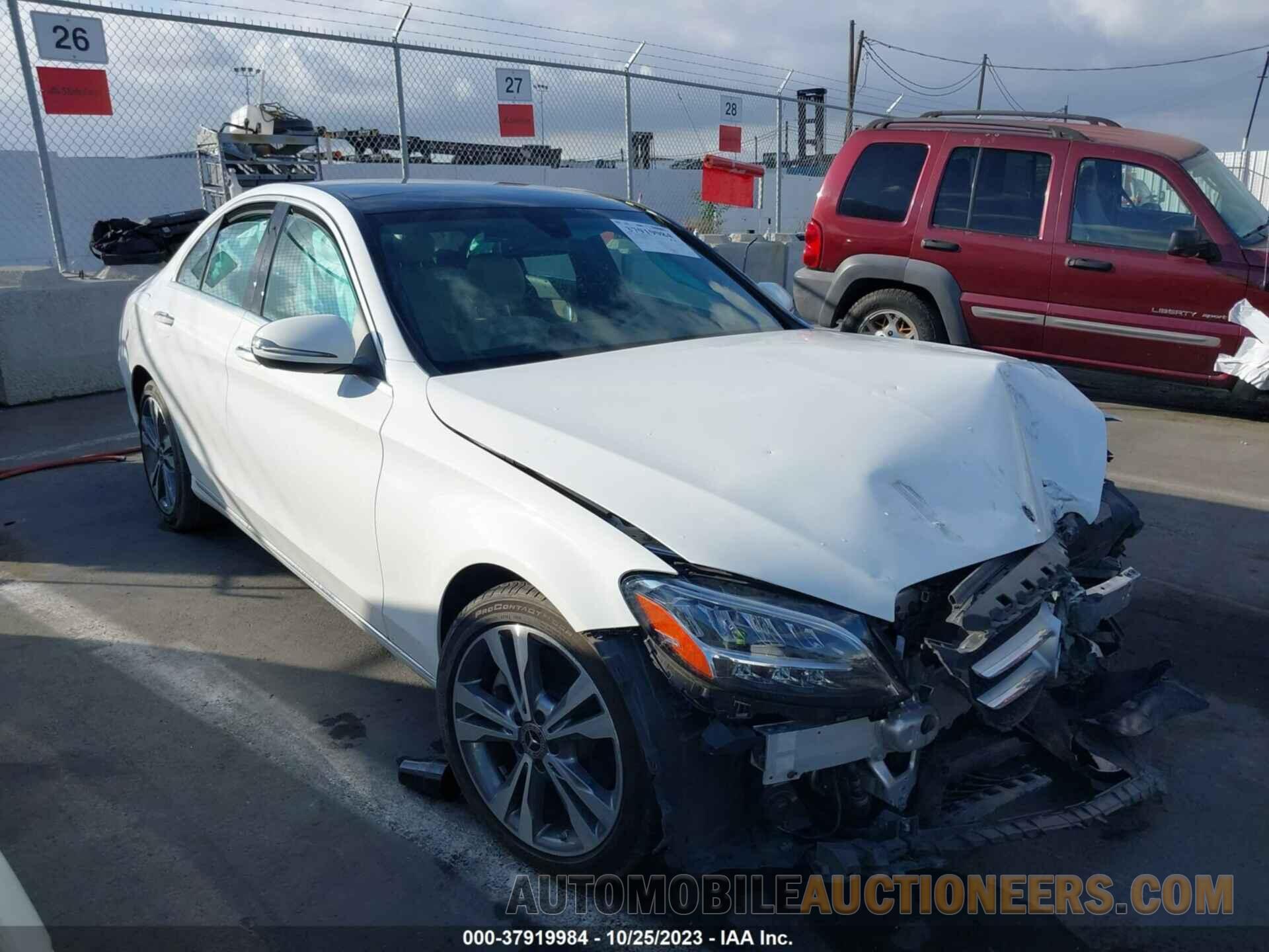 W1KWF8DB8MR643979 MERCEDES-BENZ C 300 2021