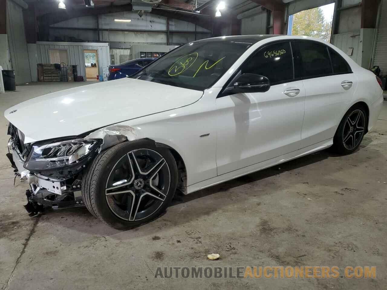 W1KWF8EB1MR618002 MERCEDES-BENZ C-CLASS 2021