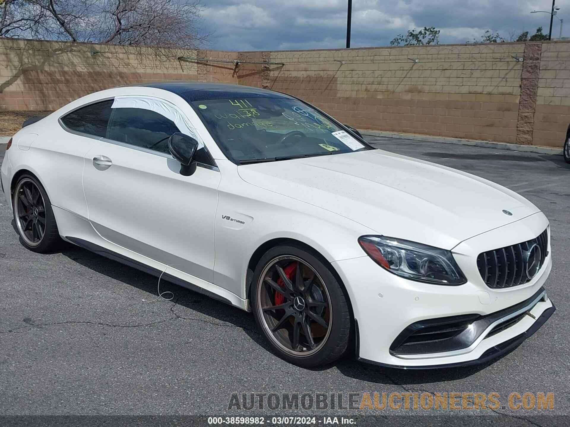 W1KWJ8HB8MG093557 MERCEDES-BENZ AMG C 63 2021